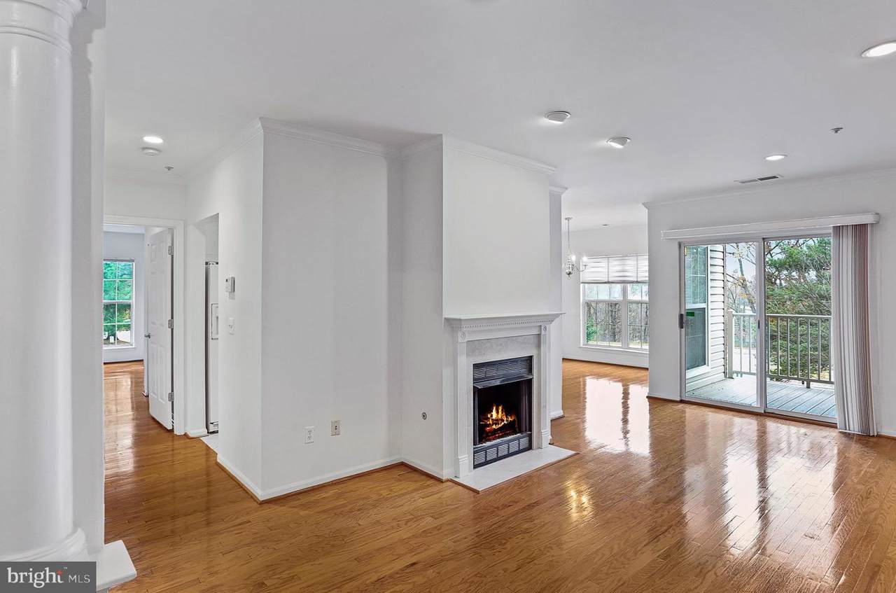 7000 Falls Reach Drive - Photo 1
