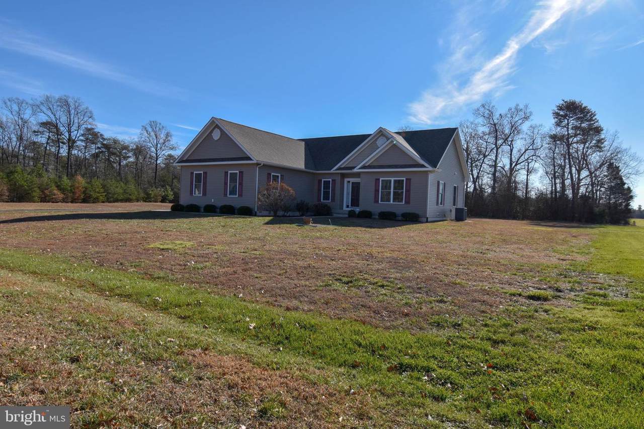 10714 Serenity Circle - Photo 1