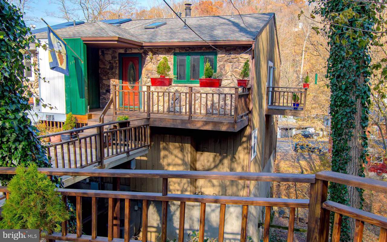 114 Swan Street - Photo 1