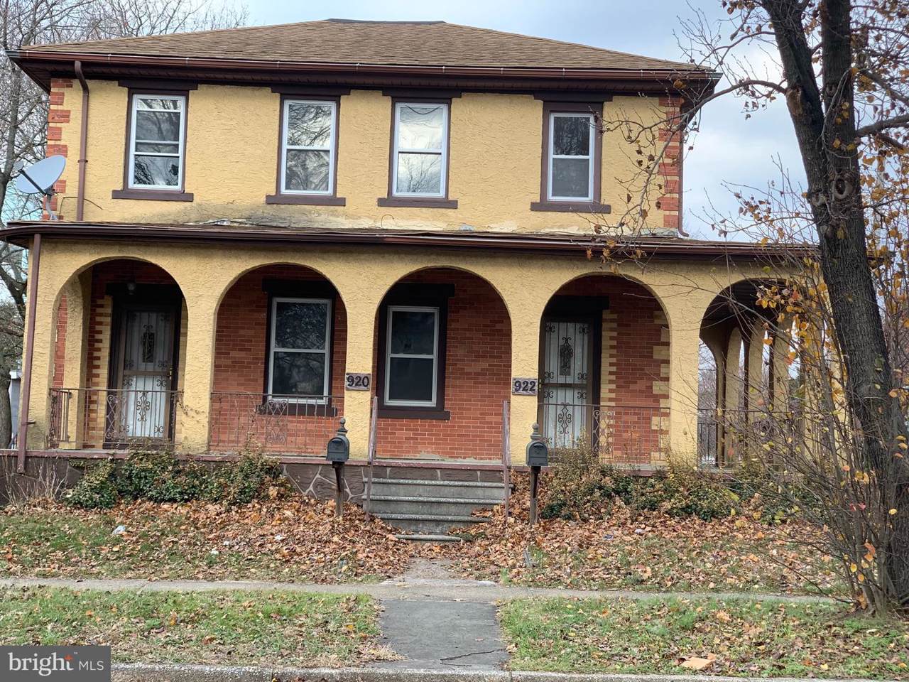 920-922 Cherry Street - Photo 1
