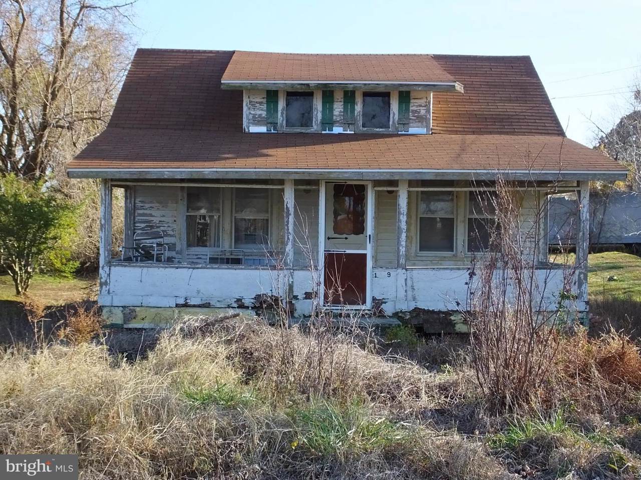 1239 Horse Point Road - Photo 1