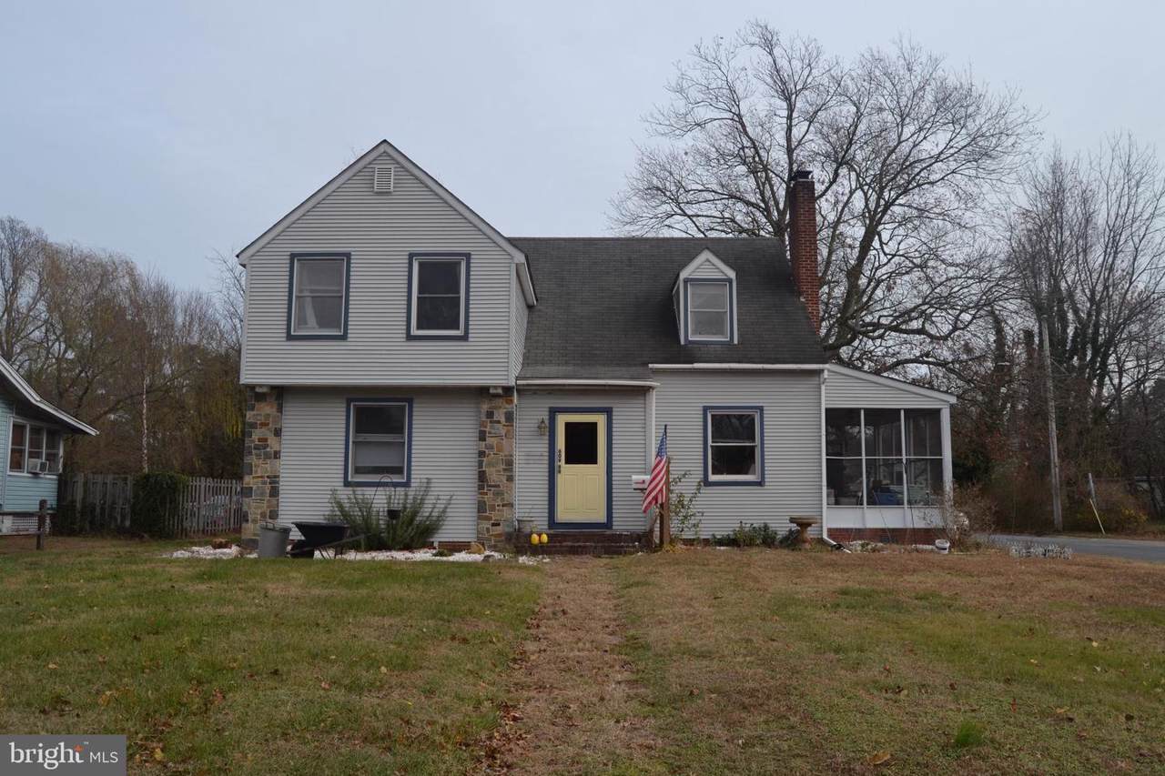 609 Walnut Street - Photo 1
