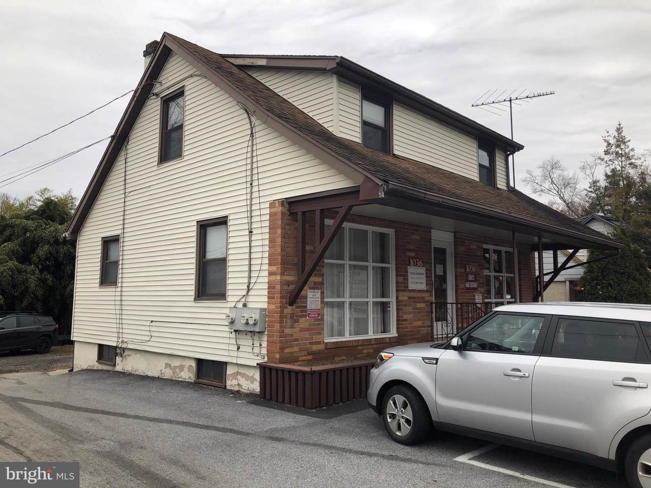 1036 Providence Road - Photo 1