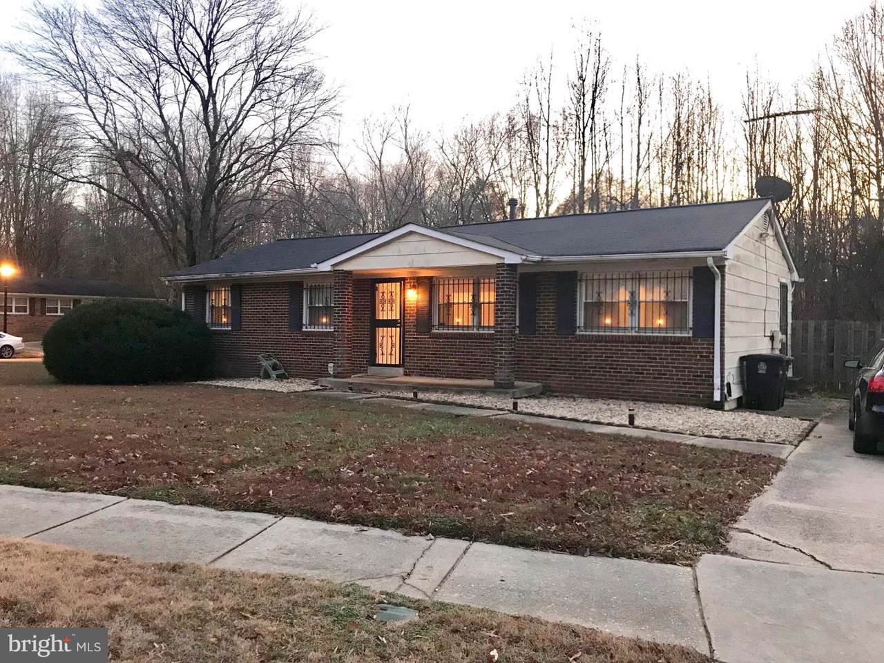 4417 Dario Road - Photo 1