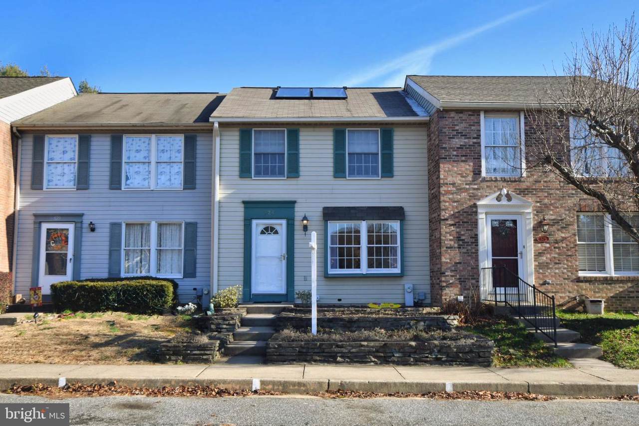 827 Comer Square - Photo 1