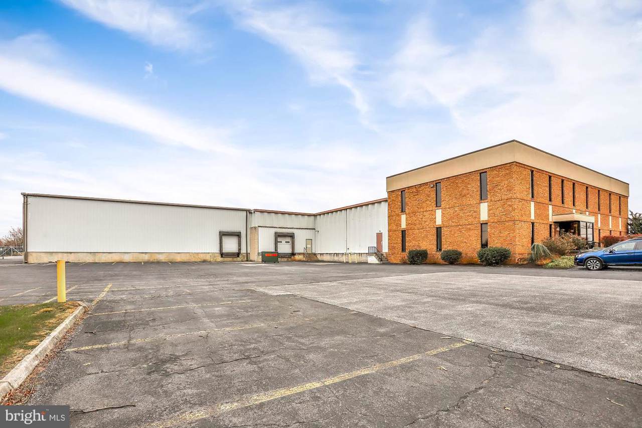 80 Industrial Drive - Photo 1