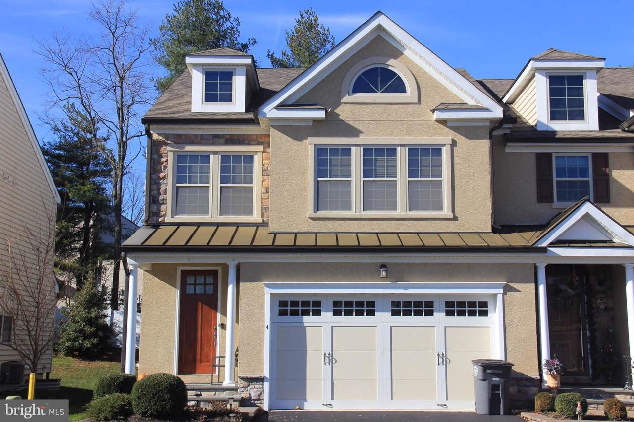 4 Stonehaven Circle - Photo 1