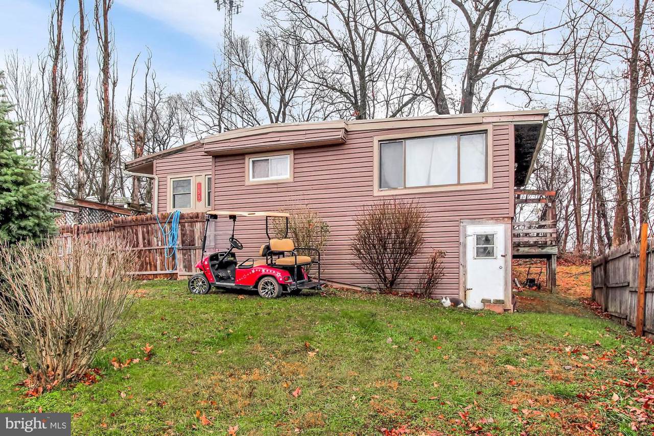 153 Meadowbrook Court - Photo 1