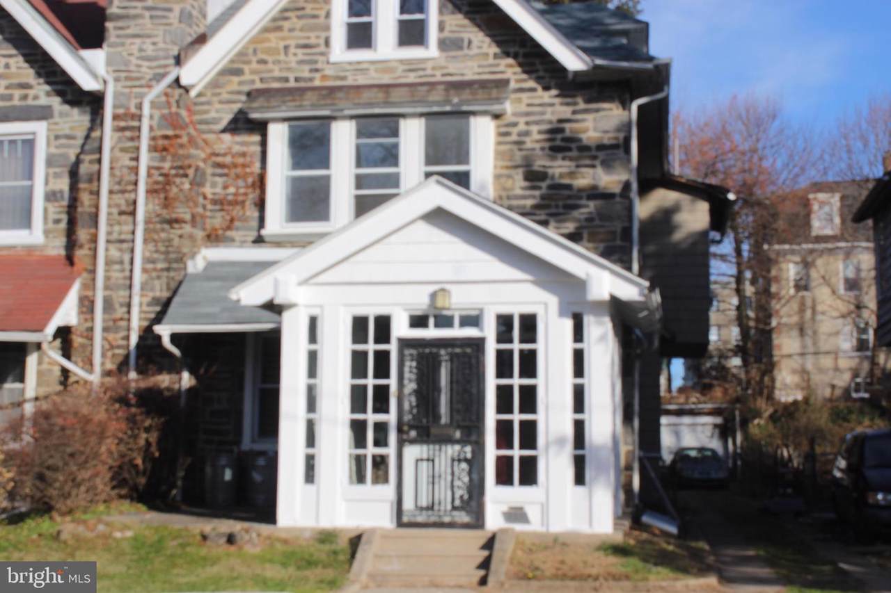 927 Wynnewood Road - Photo 1