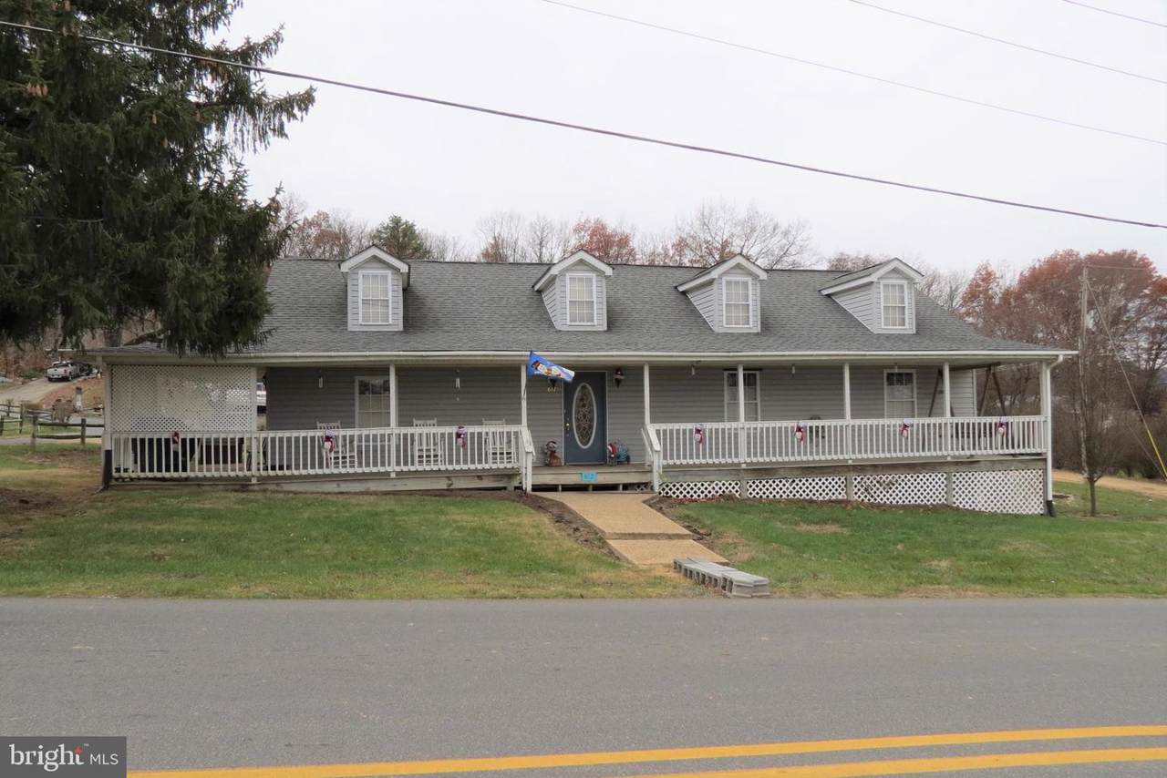 612 Judy Lane - Photo 1