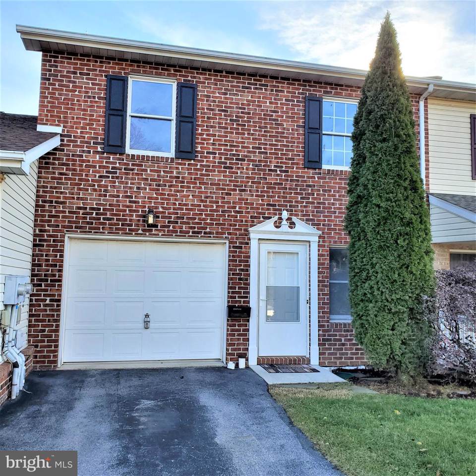 137 Price Avenue - Photo 1
