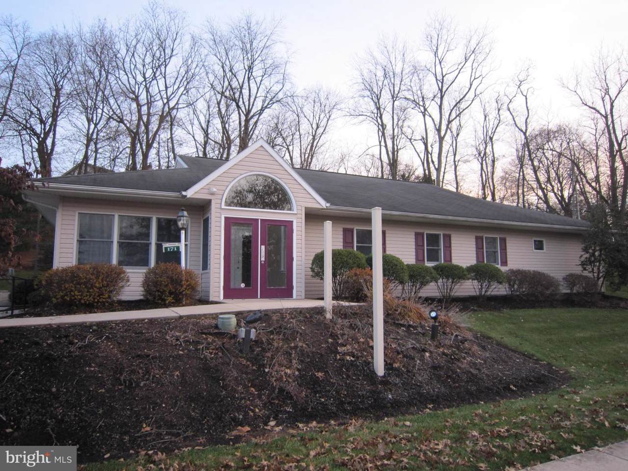 171 Chapel View Drive - Photo 1