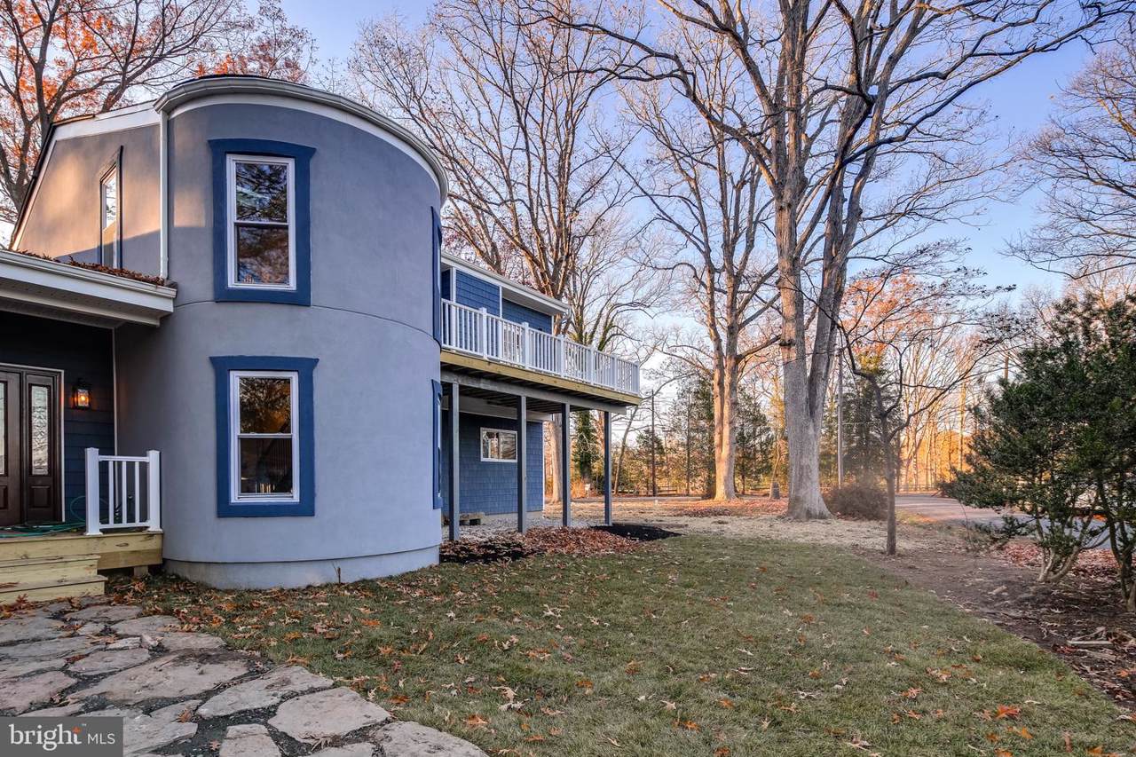 5110 Holly Drive - Photo 1