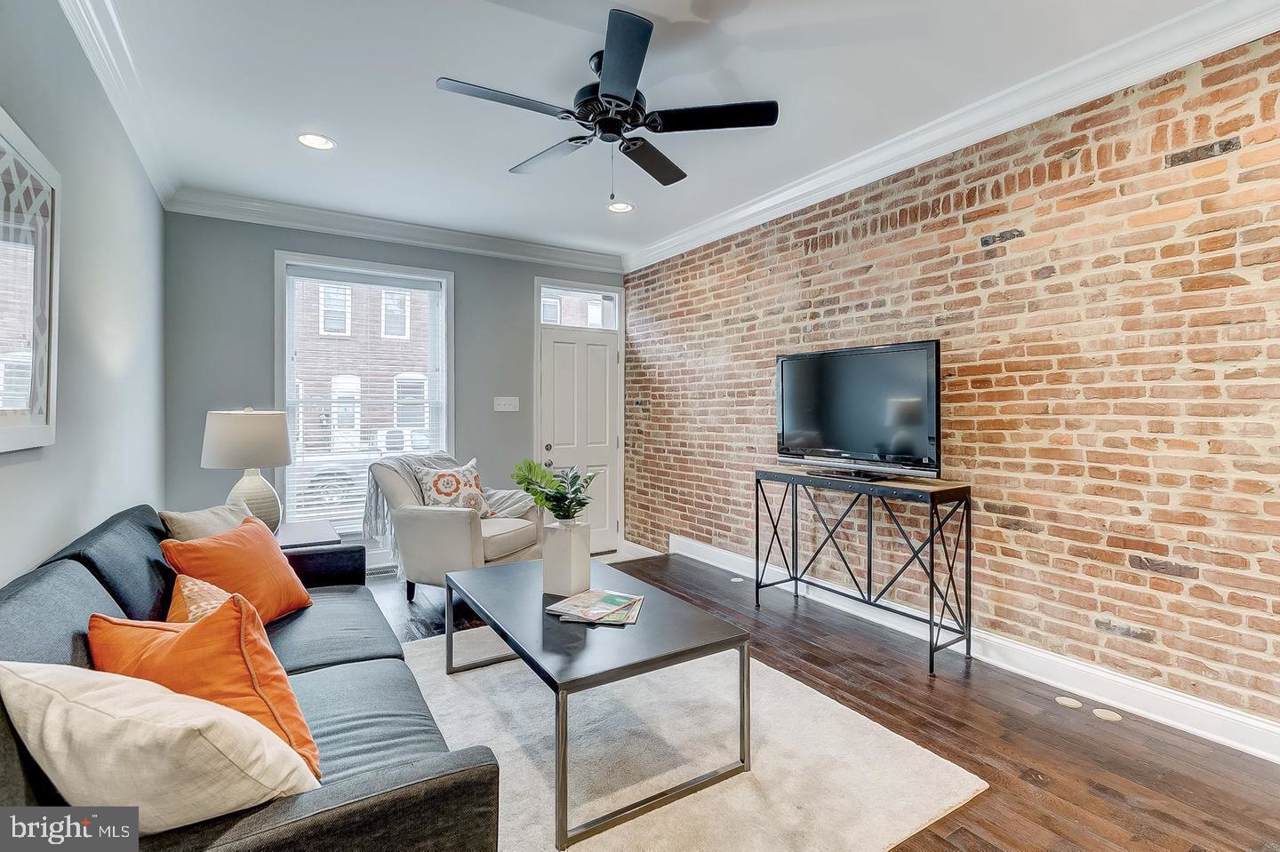 729 Conkling Street - Photo 1
