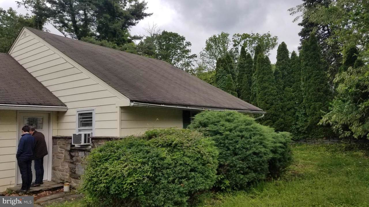 1112 Greentree Lane - Photo 1