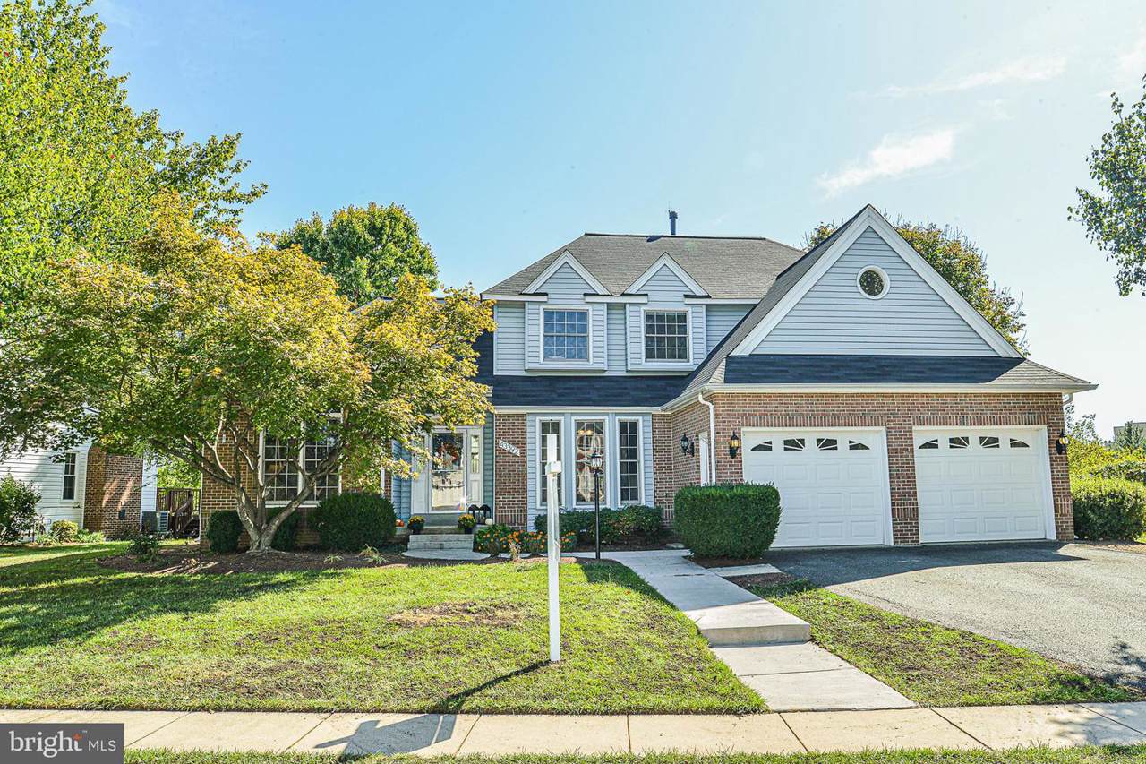 43392 Wayside Circle - Photo 1