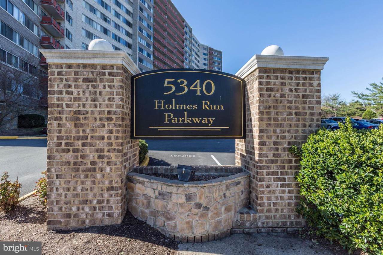 5340 Holmes Run Parkway - Photo 1