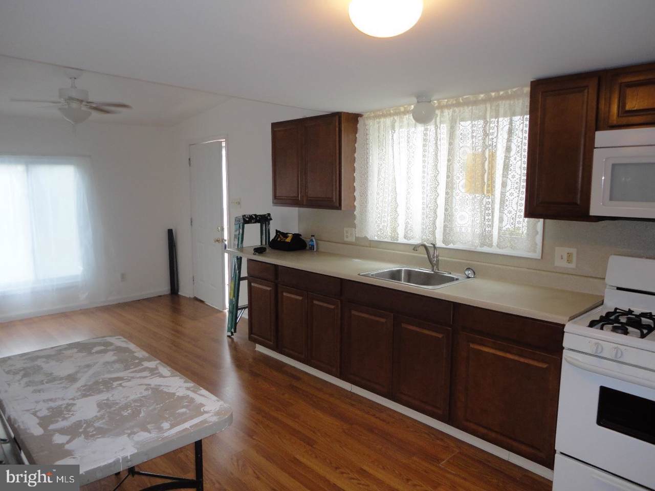 148 Broadway - Photo 1