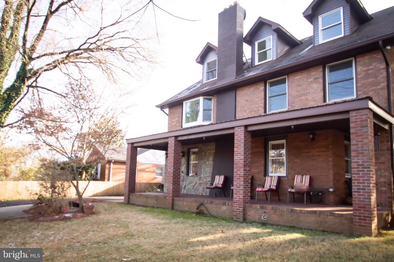708 Montgomery Avenue - Photo 1