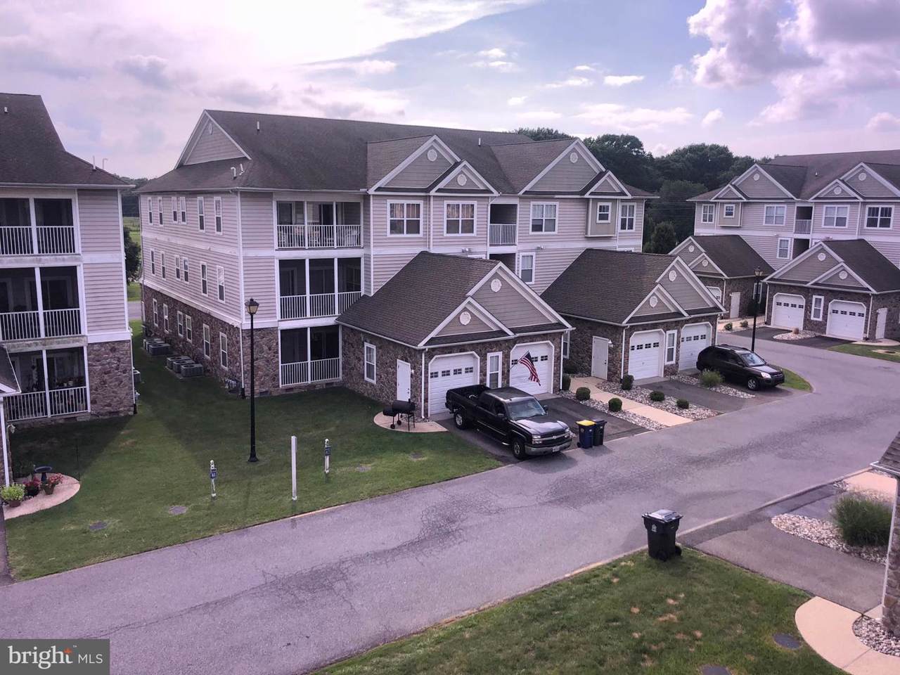 3903 Fullerton Court - Photo 1