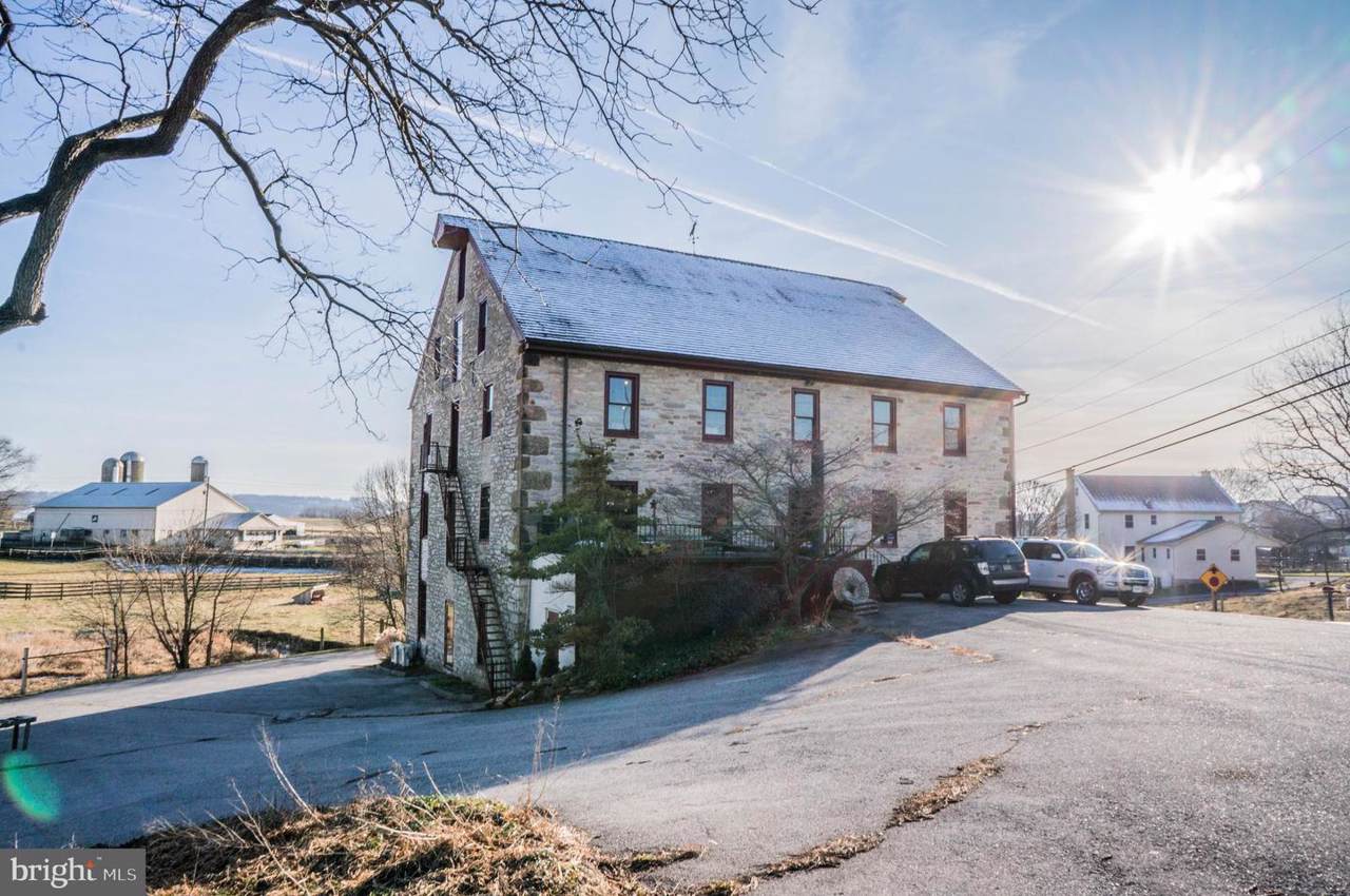 107 Cambridge Road - Photo 1