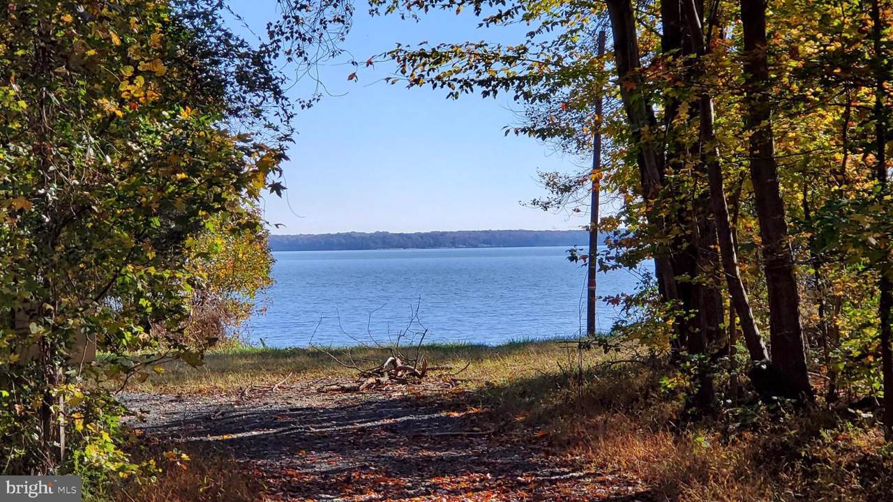 866 Widewater Road - Photo 1