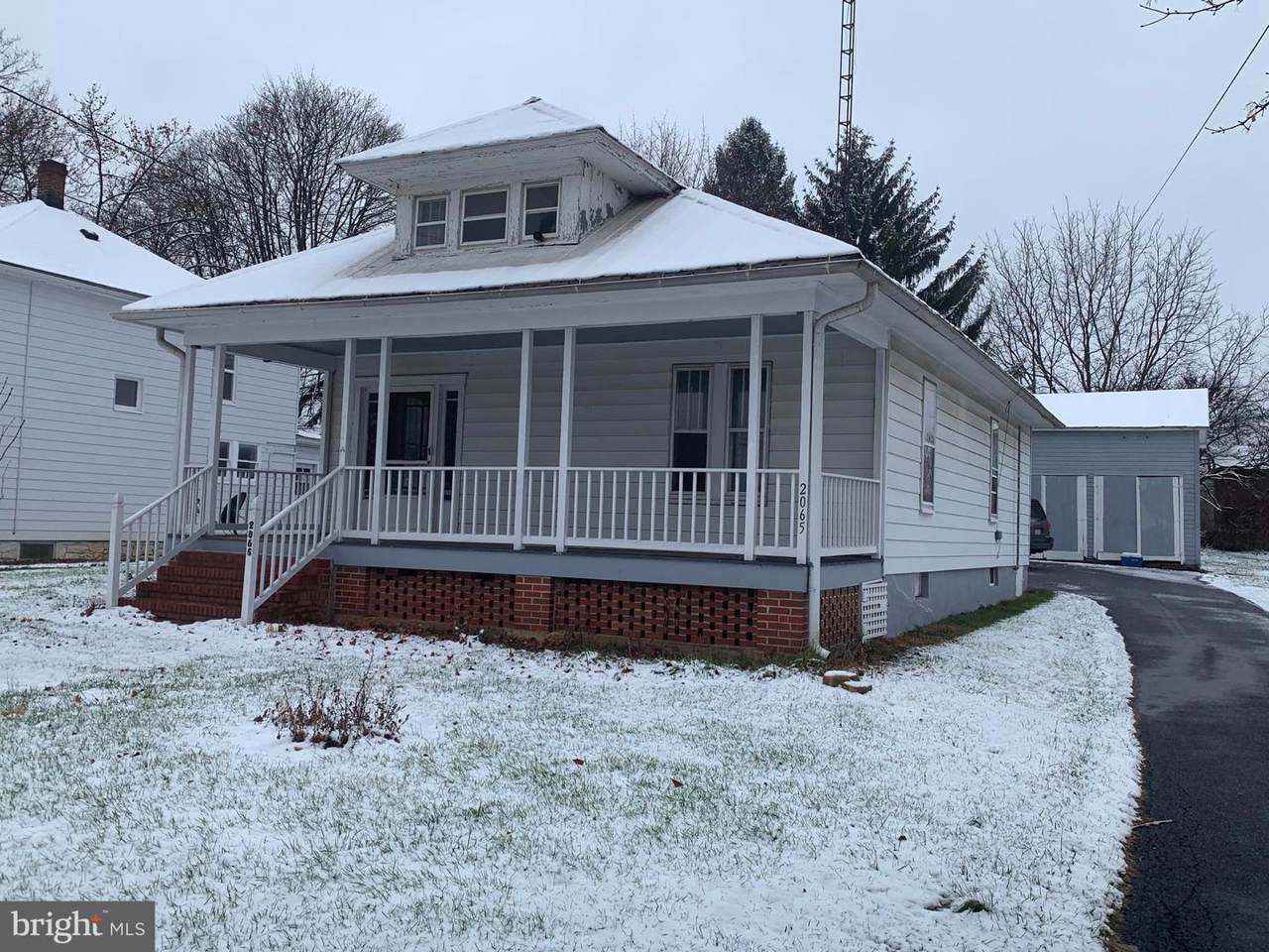 2065 Williamsport Pike - Photo 1