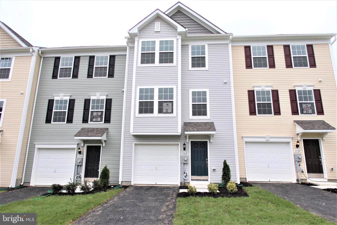 3538 Cedarbrook Court - Photo 1