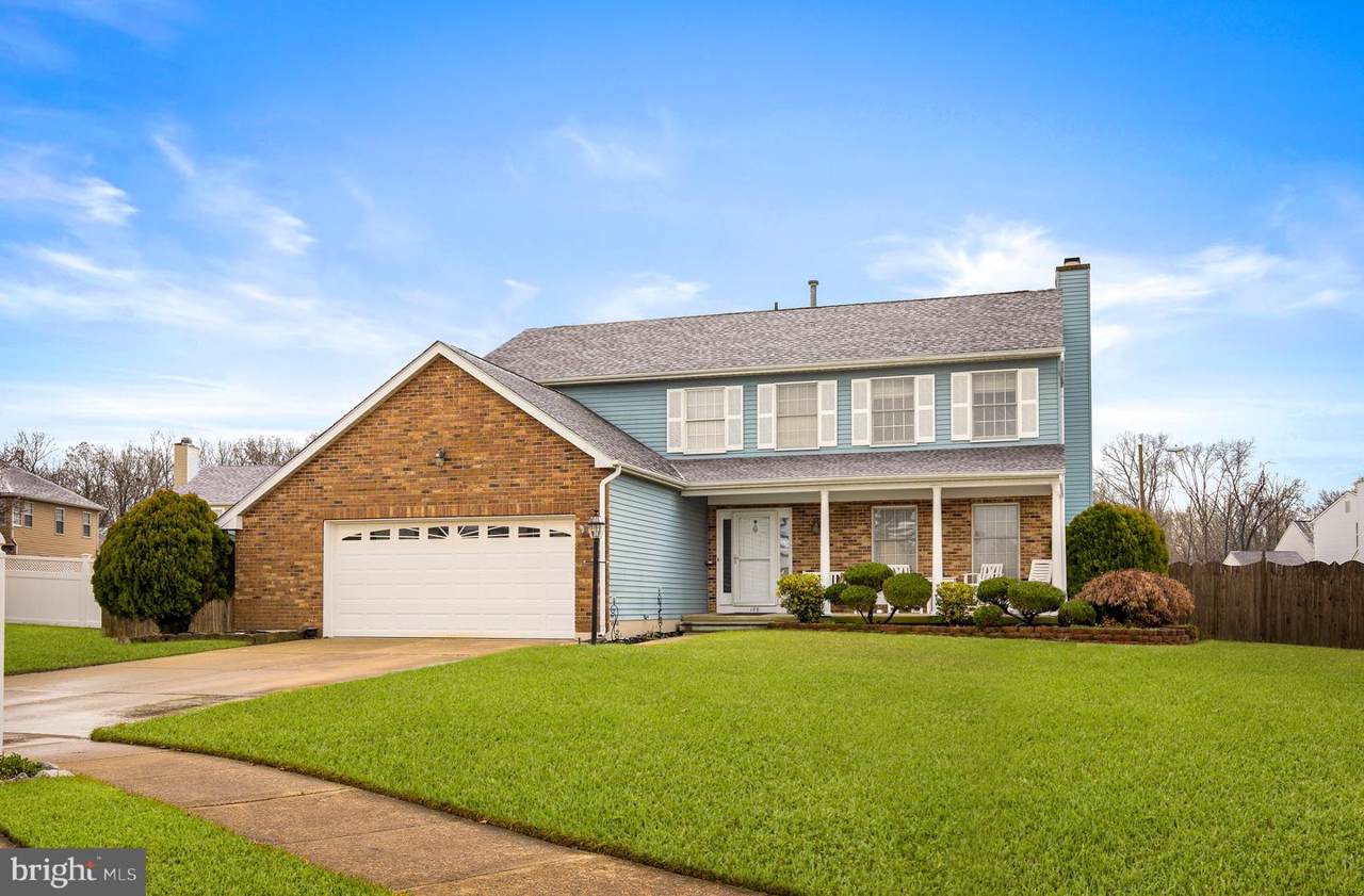 186 Aberdeen Court - Photo 1