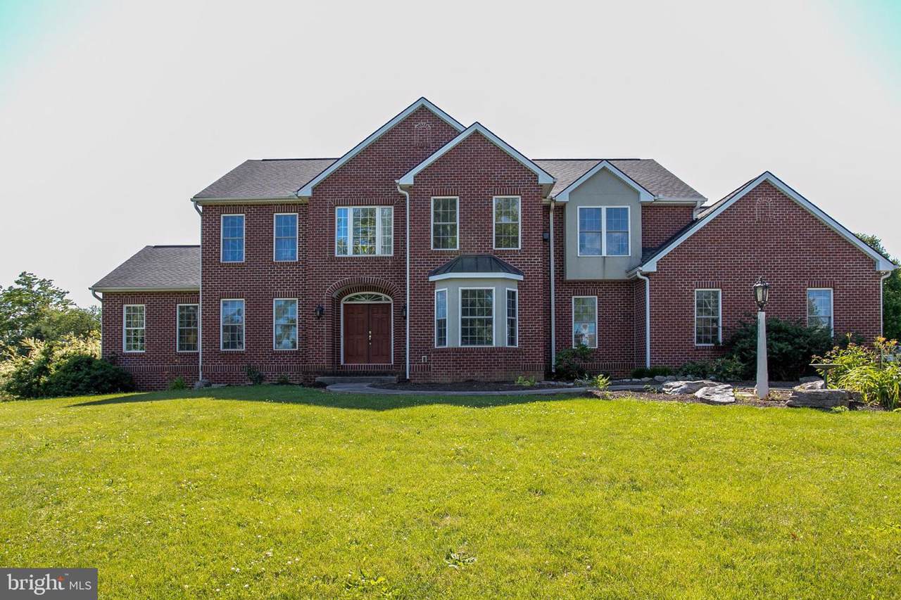 811 Creek Road - Photo 1