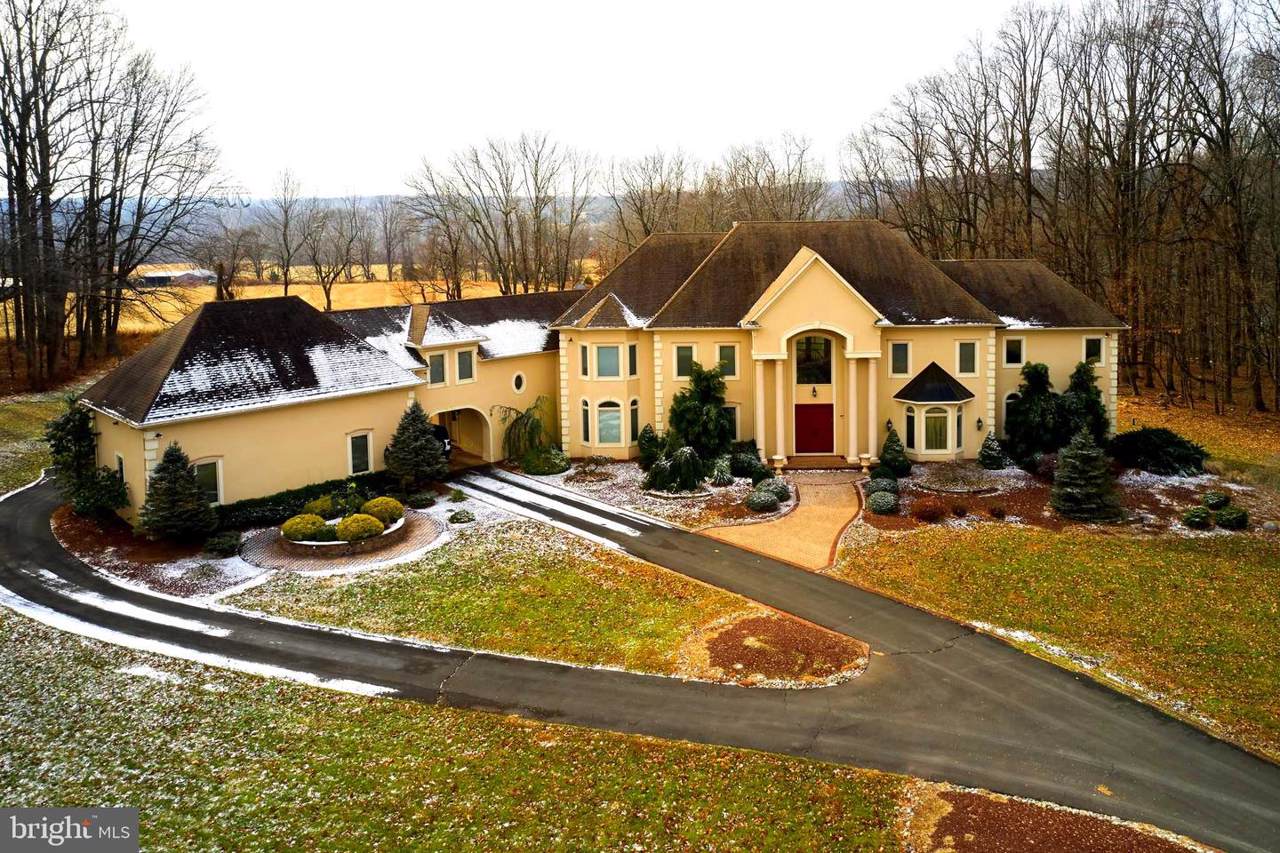 110 Autumn Trace Drive - Photo 1