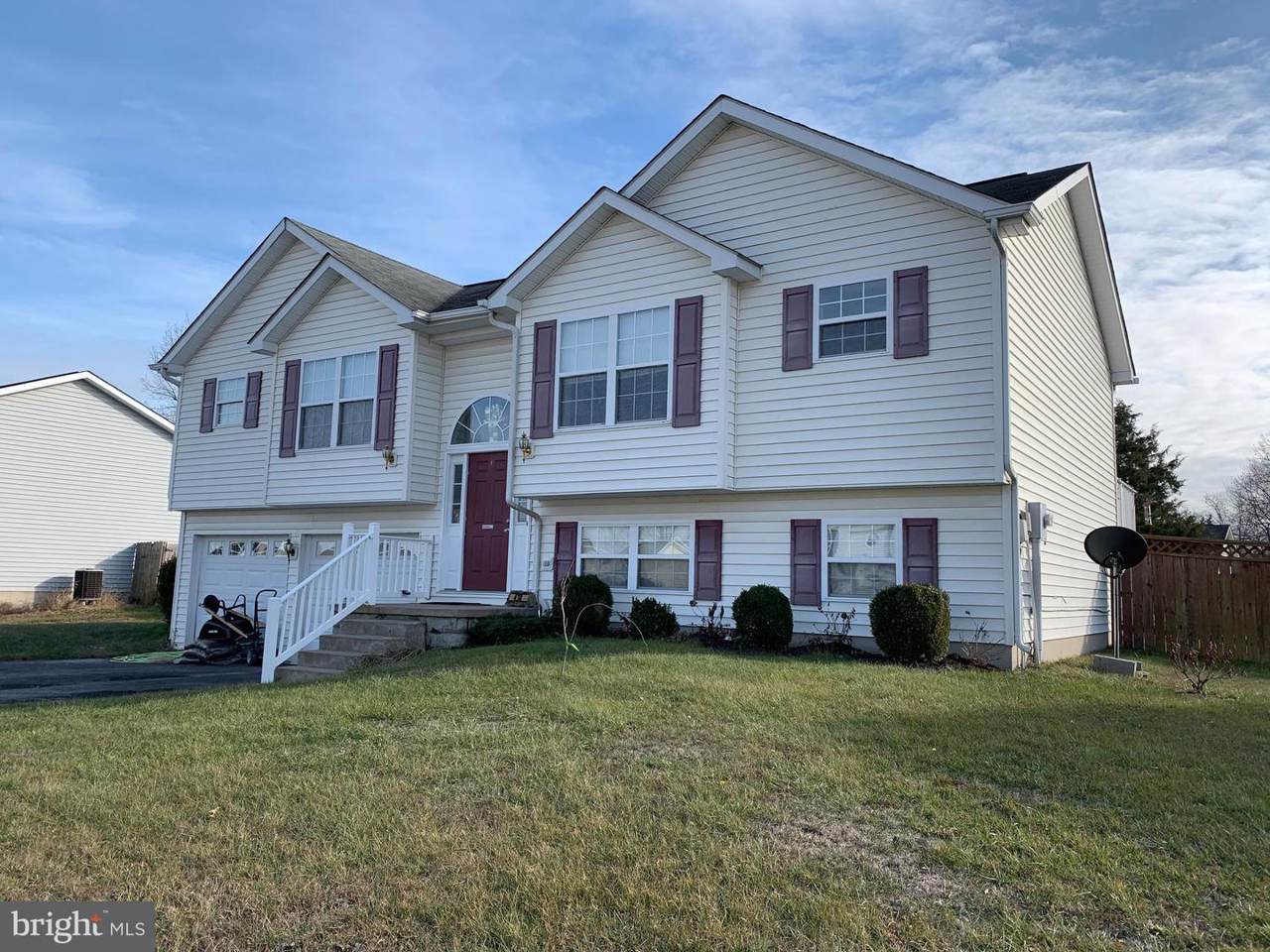 438 Thoreau Drive - Photo 1