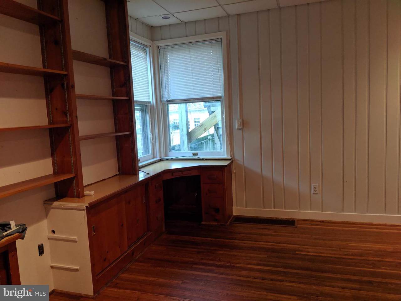 102 Lincoln Way E - Photo 1