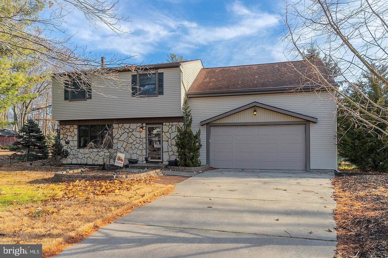 1505 Manduit Street - Photo 1