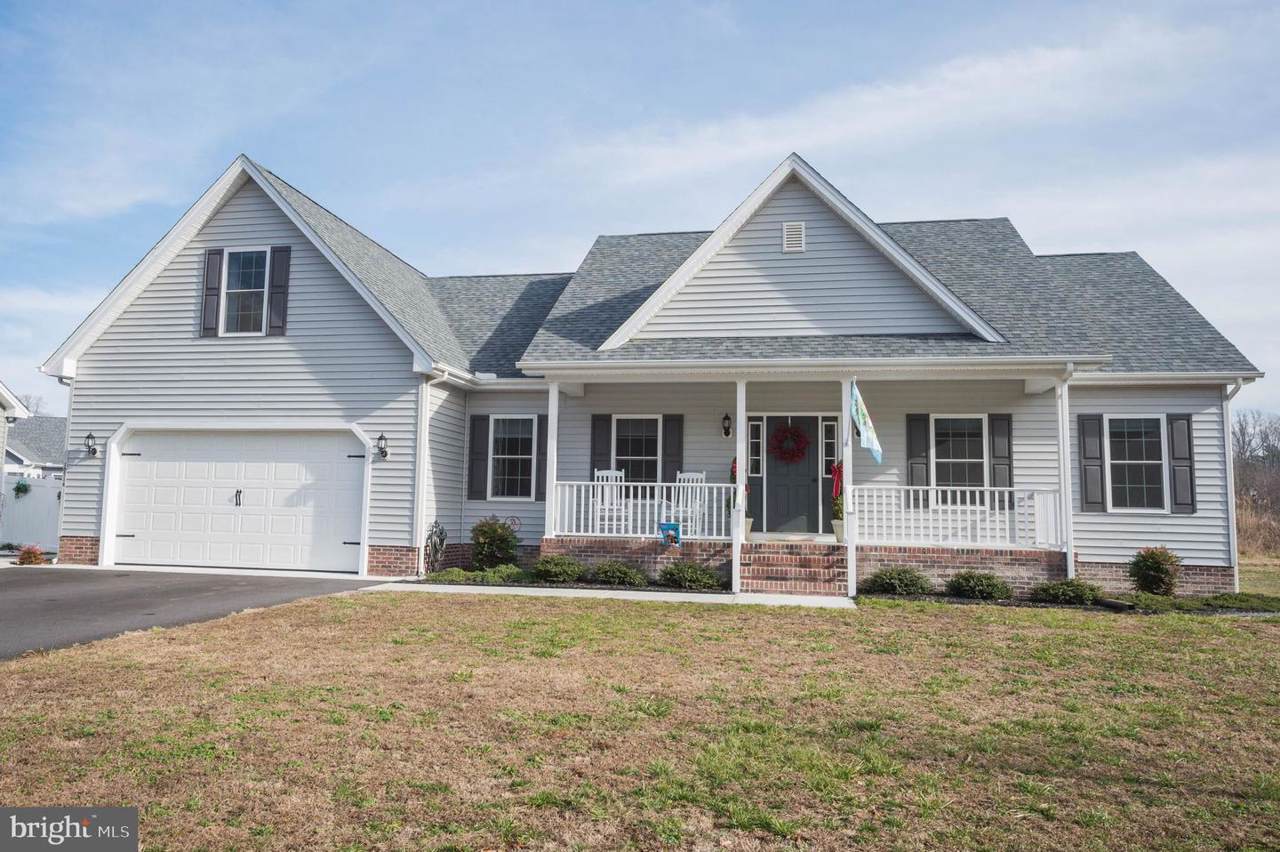 10516 Country Grove Circle - Photo 1