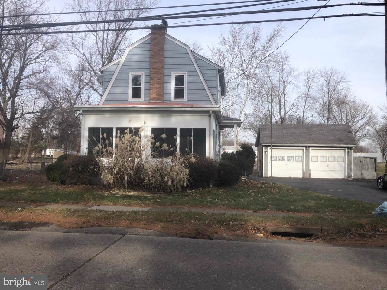 2302 Stuyvesant Avenue - Photo 1