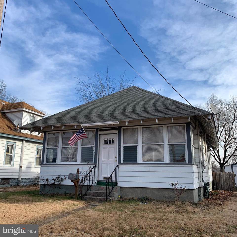 643 Mantua Avenue - Photo 1