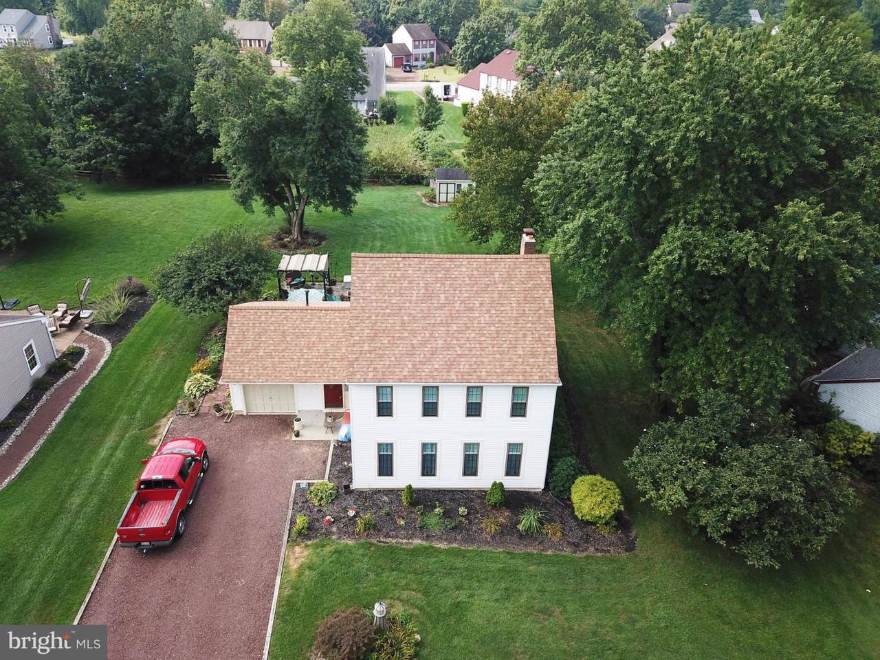 1068 Rainbow Circle - Photo 1
