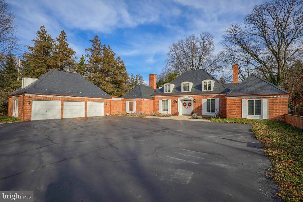 605 Hamilton Road - Photo 1