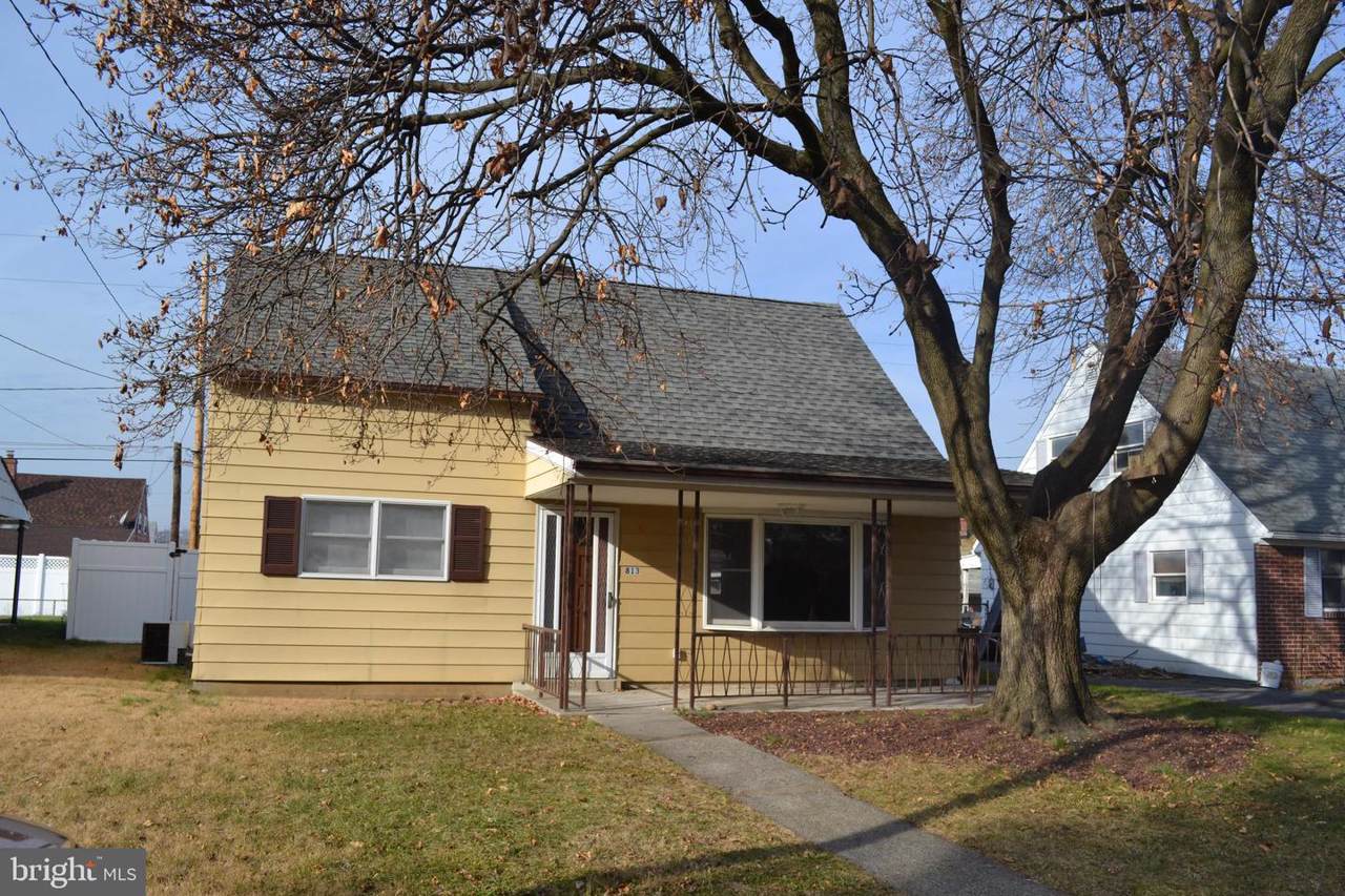 813 Tuckerton Avenue - Photo 1
