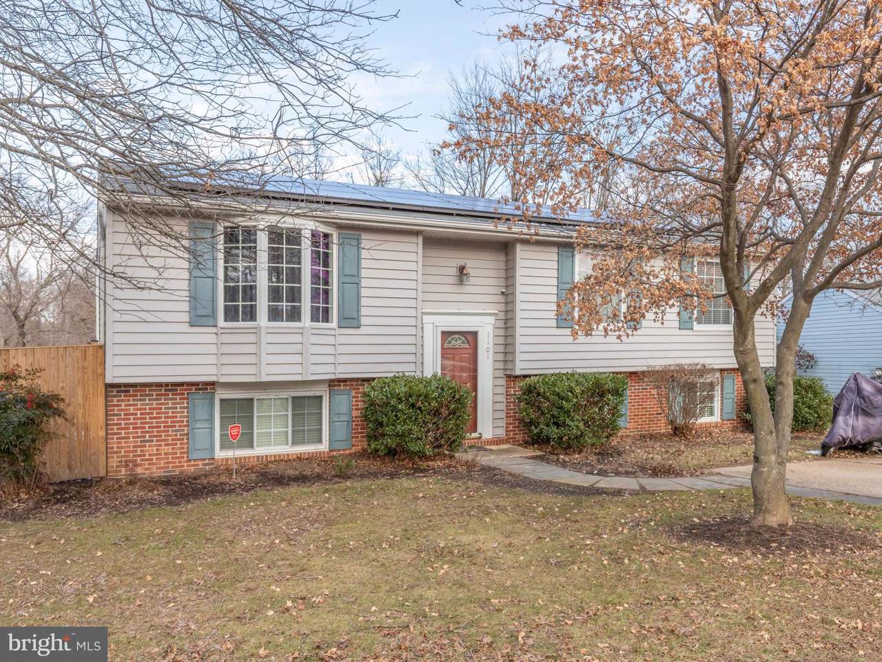 1101 Kingsbury Road - Photo 1