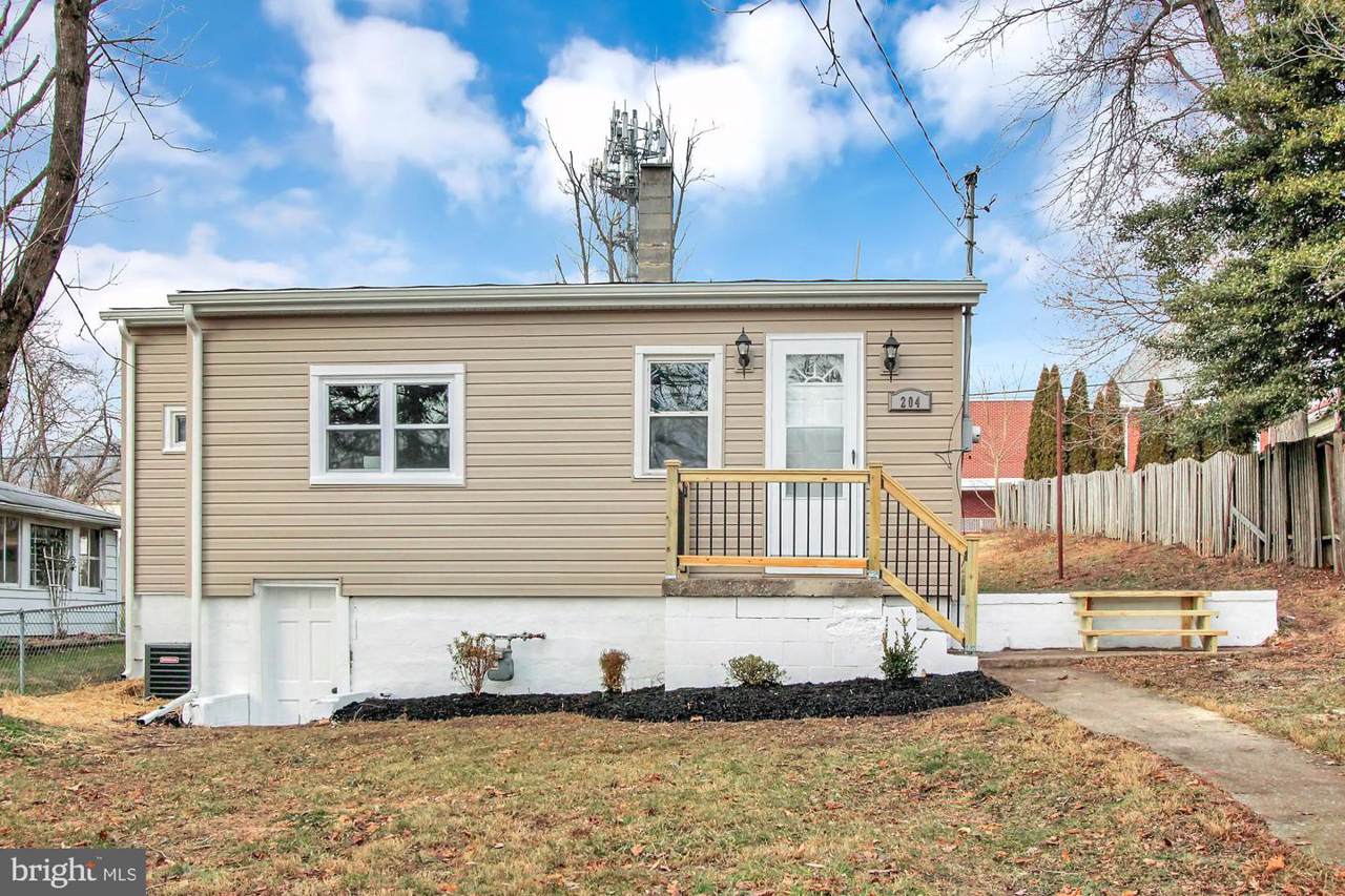 204 Valley Road - Photo 1