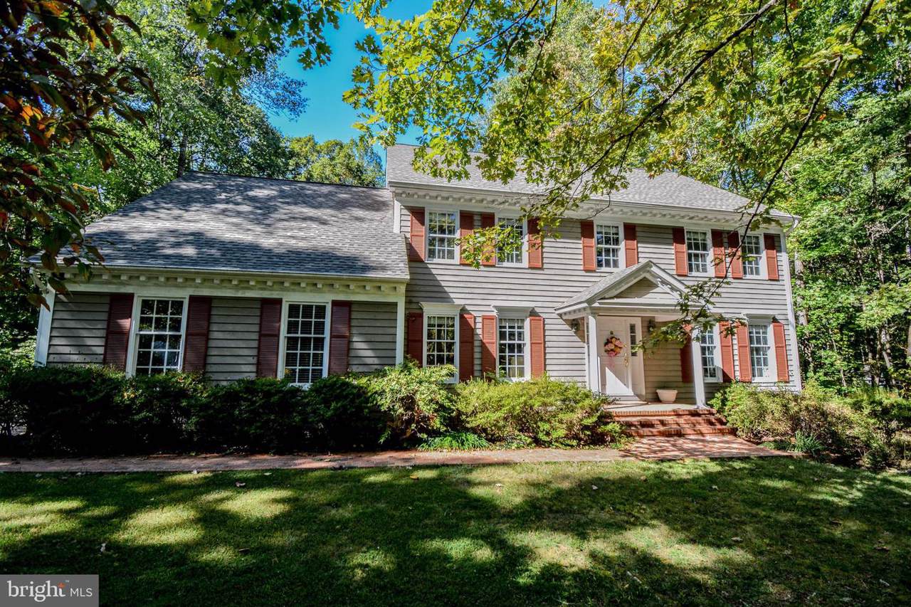 7105 Hillwood Court - Photo 1