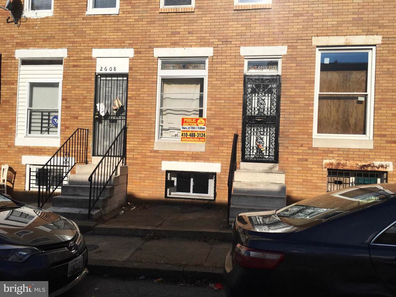 2610 Grogan Avenue - Photo 1
