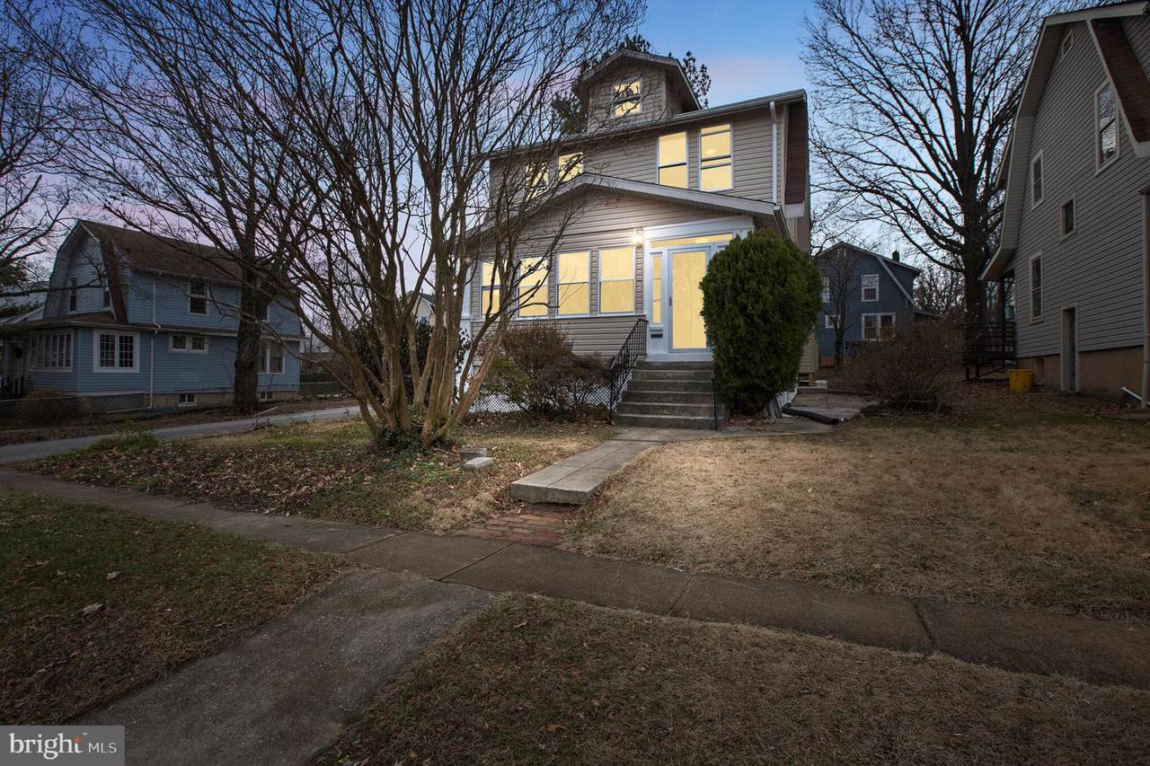 613 Harwood Avenue - Photo 1