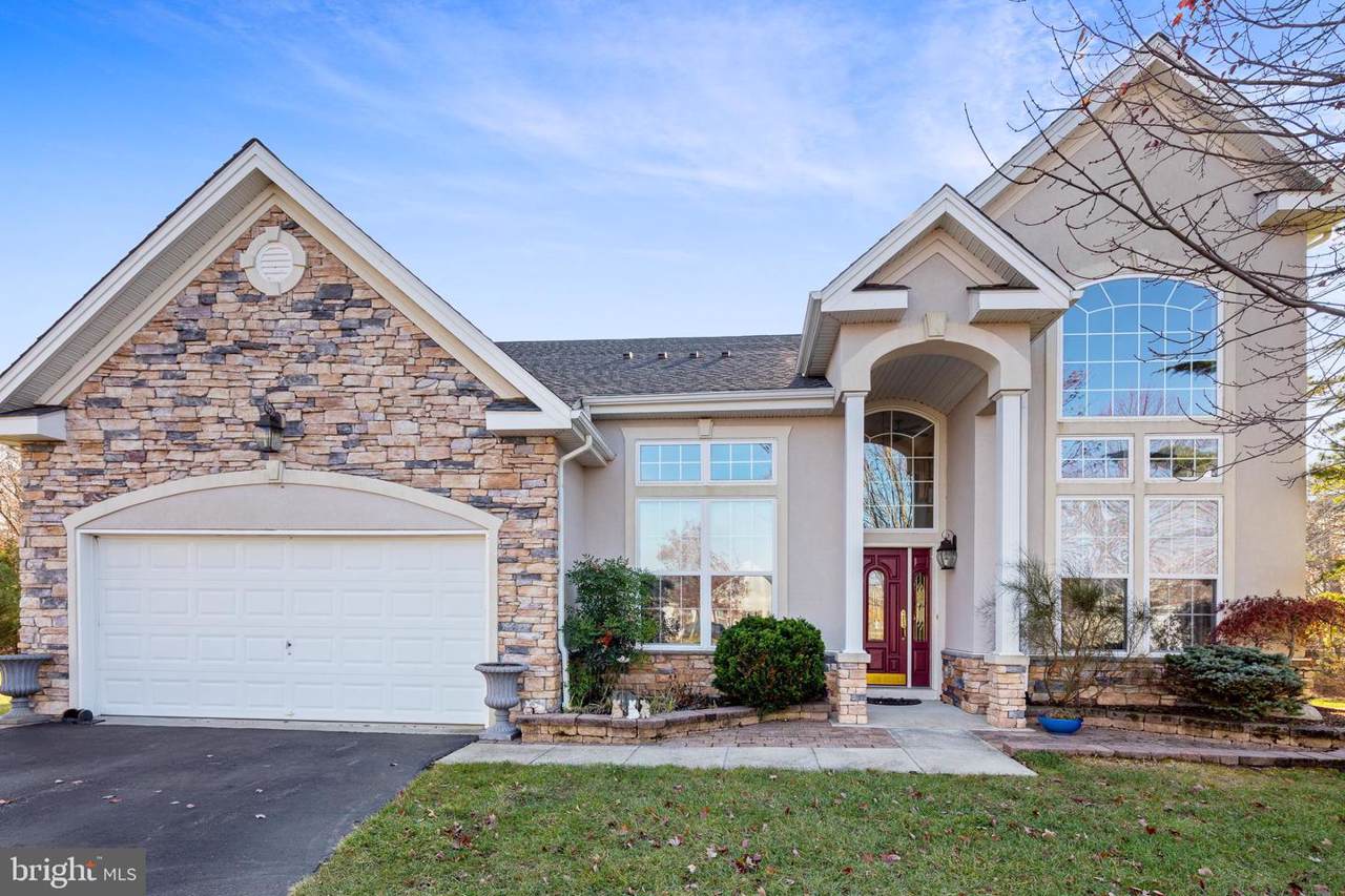 4 Little Falls Court - Photo 1