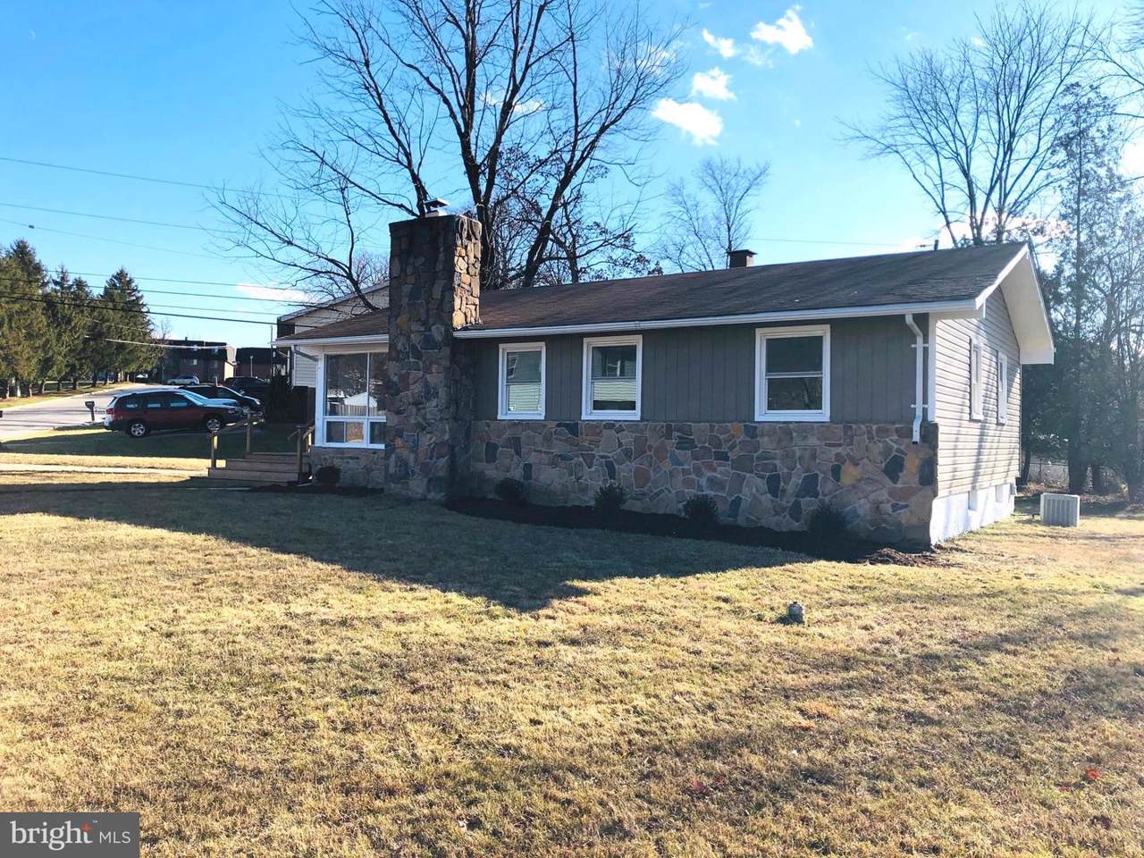 3727 Parkfield Road - Photo 1