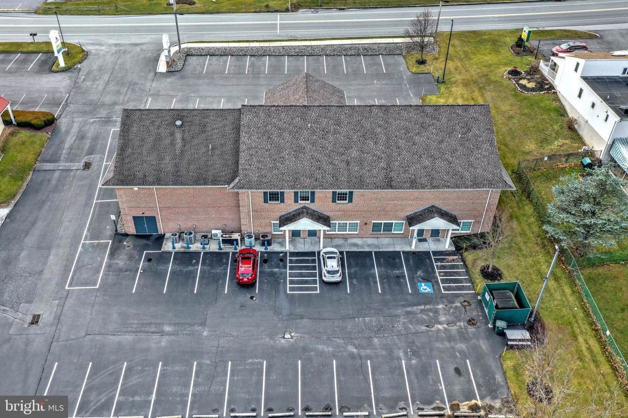2793 Queen Street - Photo 1