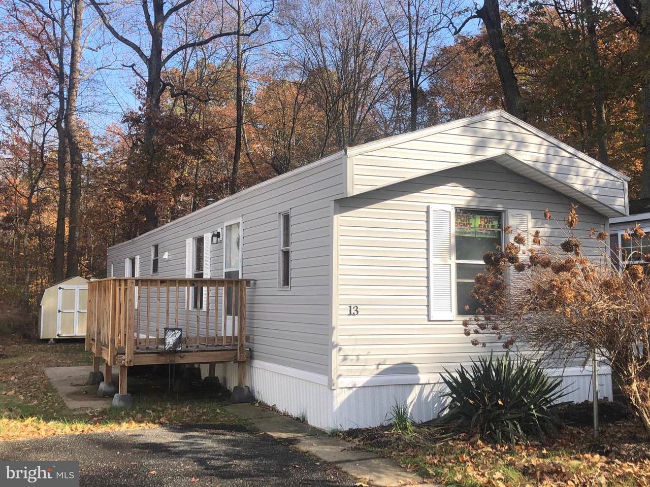13 Castle Ct - Photo 1