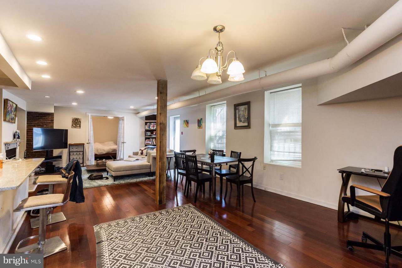 114-18 Naudain Street - Photo 1
